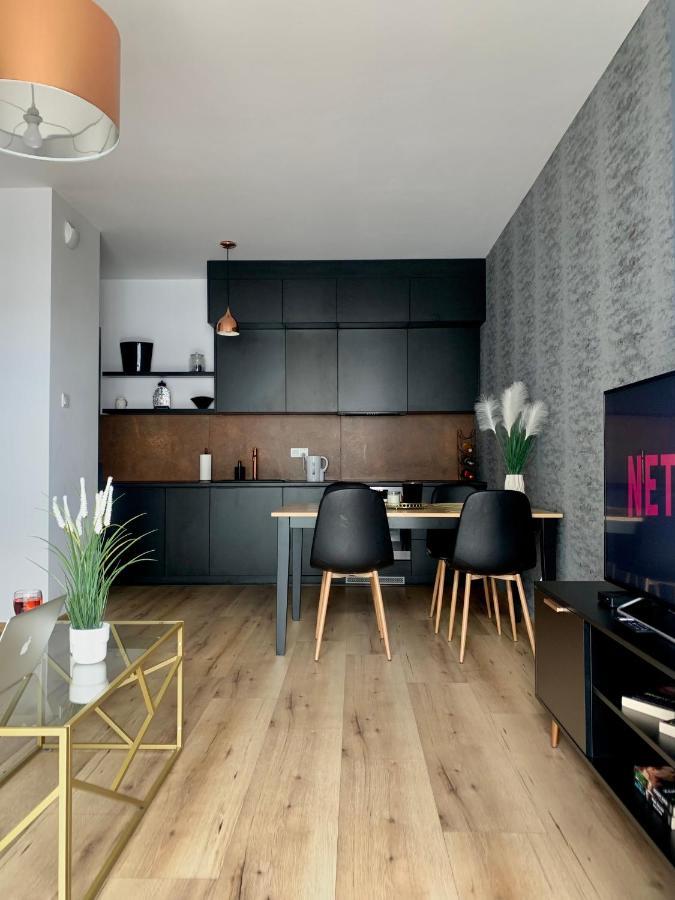 Apartment On Drewnowska Street Manufaktura Лодз Екстериор снимка